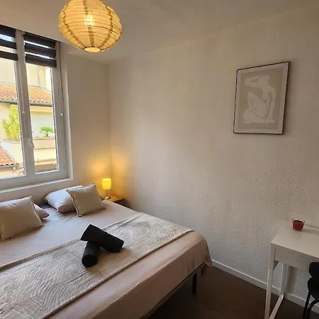T2 équipé 2bed 3pers - Hypercentre *